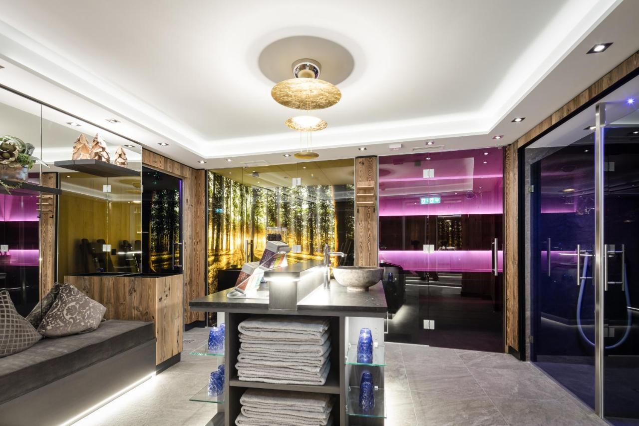 Hotel-Gasthof Hoettl Дегендорф Екстериор снимка