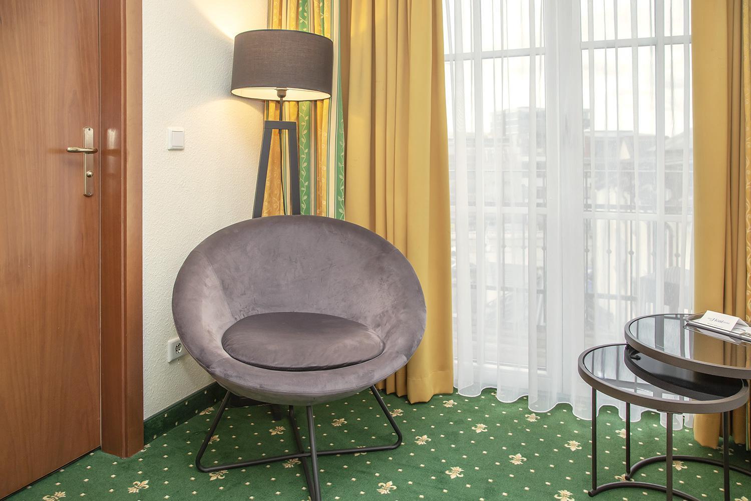 Hotel-Gasthof Hoettl Дегендорф Екстериор снимка